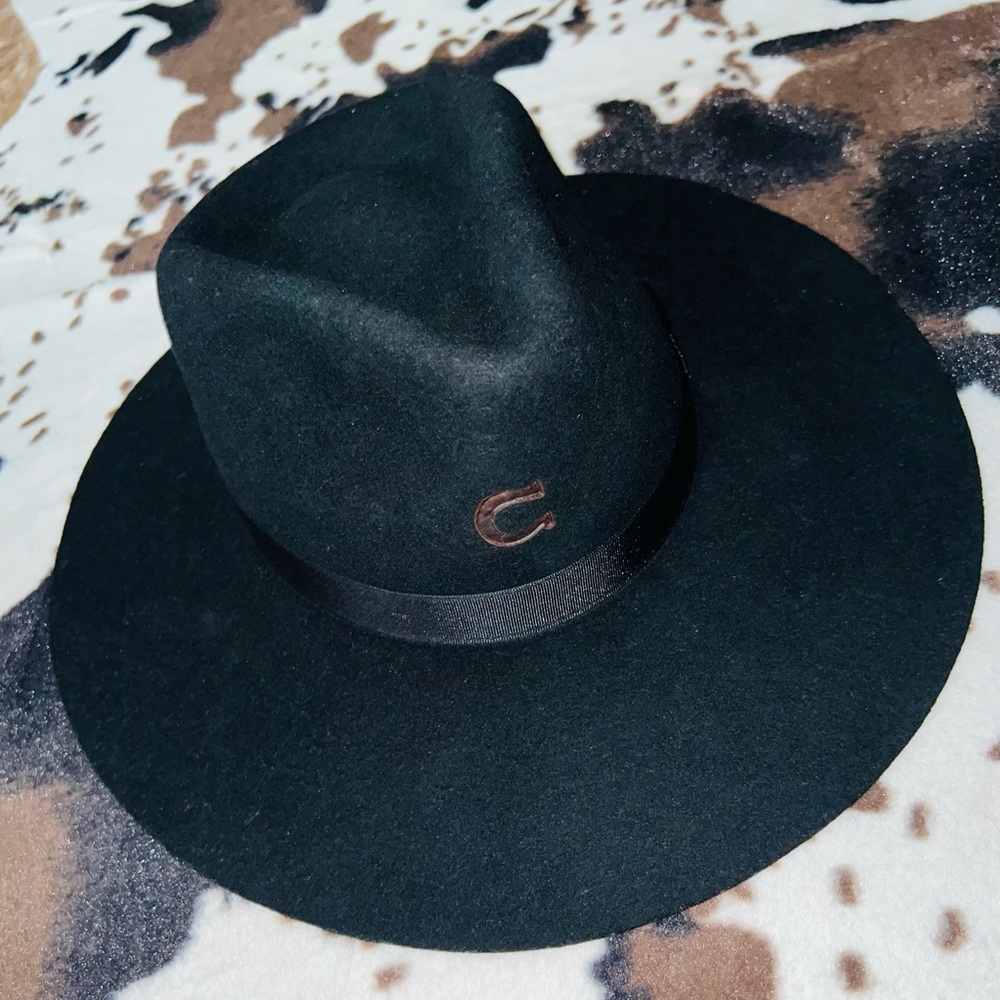 Charlie 1 Horse Hat